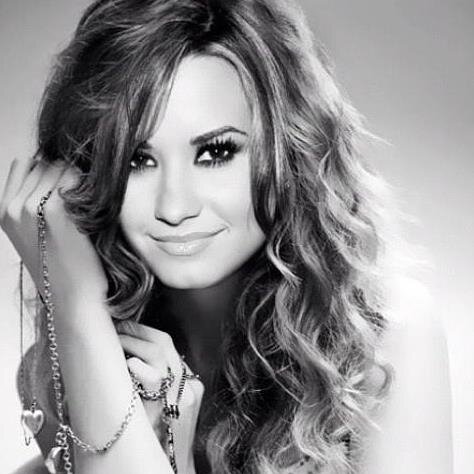 JordyLoveLovato's profile picture. Lovatic, Demi gives me strength.YouMe@Six, A Day To Remember, Stay Strong☮♥