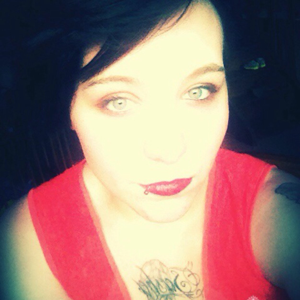 EnjoyBeautyYT's profile picture. Youtubeuse  , Maman d'un petit homme merveilleux , Beauty / shopping Addict • Merci a tous de me suivre ♥