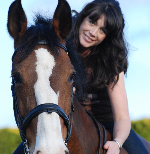 Creates embodied leadership in business with HR/horses, global thinker, inspiring business changer, classical rider, Networking Neighs, speaker, cocktail maker