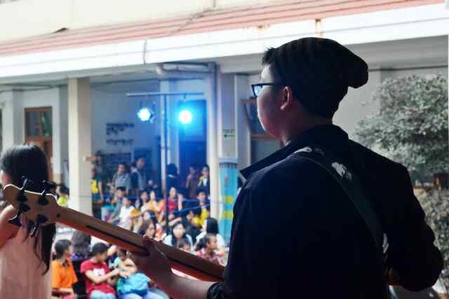 | Bassist @sixsounds_ | GOD is my strenght|