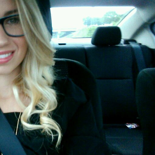 I'm kind of pretty, and pretty damn smart. I like romantic things like music and art.