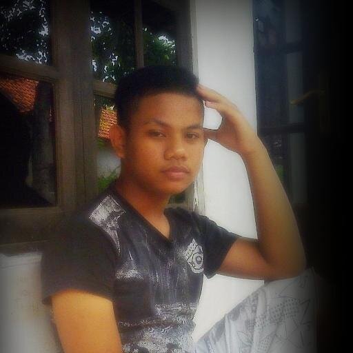 sandi_ari4's profile picture. sesulit apa pun harus tetap sabar dan fokus :)