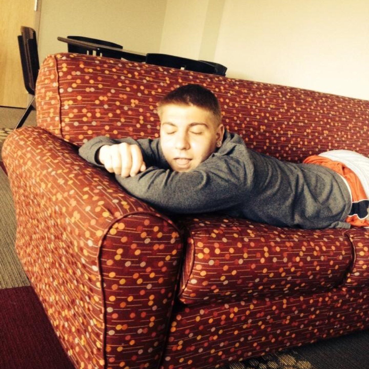 tcrest_8's profile picture. Parody account made by Anna (me)