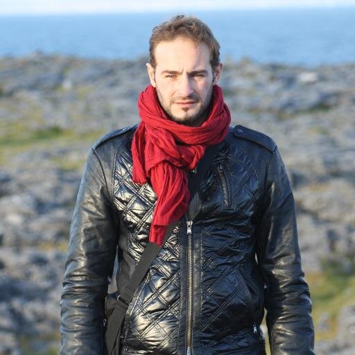 Réalisateur de documentaire sur l'écologie et les sciences sociales • Photographe immobilier, lifestyle, événementiel • RPI Festival de l'aventure des Angles