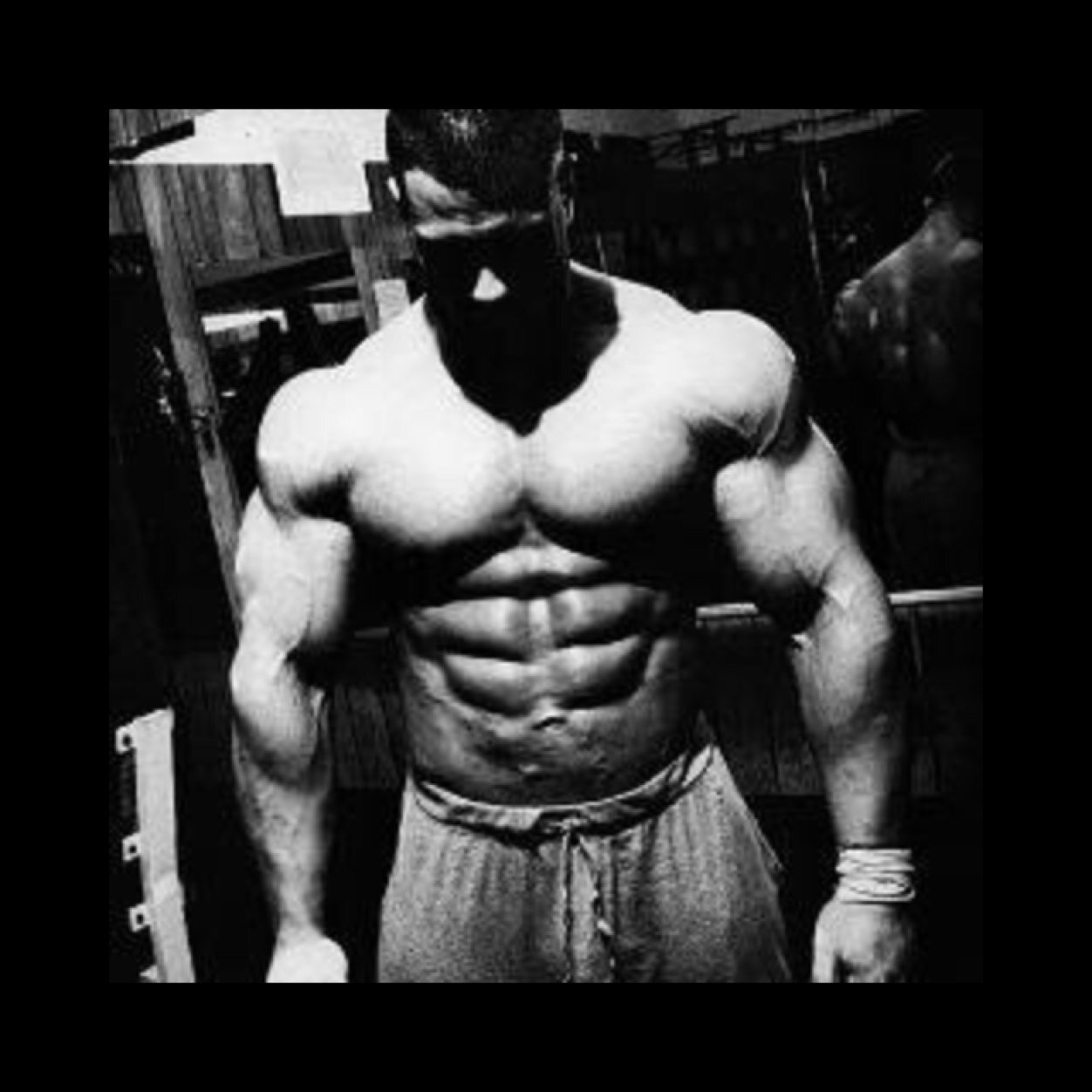 Official Fitness Fans Page for motivation, new workouts and tips!                            Email: FitnessFans@outlook.com