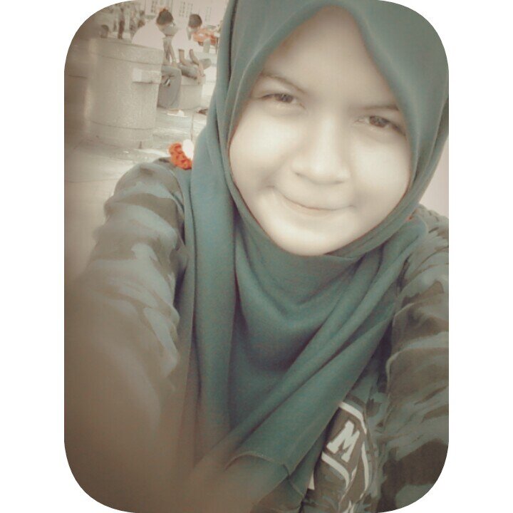 Huza , 16 , taken by Haziq :*  1 mac 2014 :)