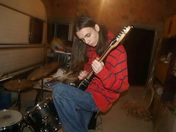 KroCopper's profile picture. No soy corriente pero si me rozas puedo dar calambre!