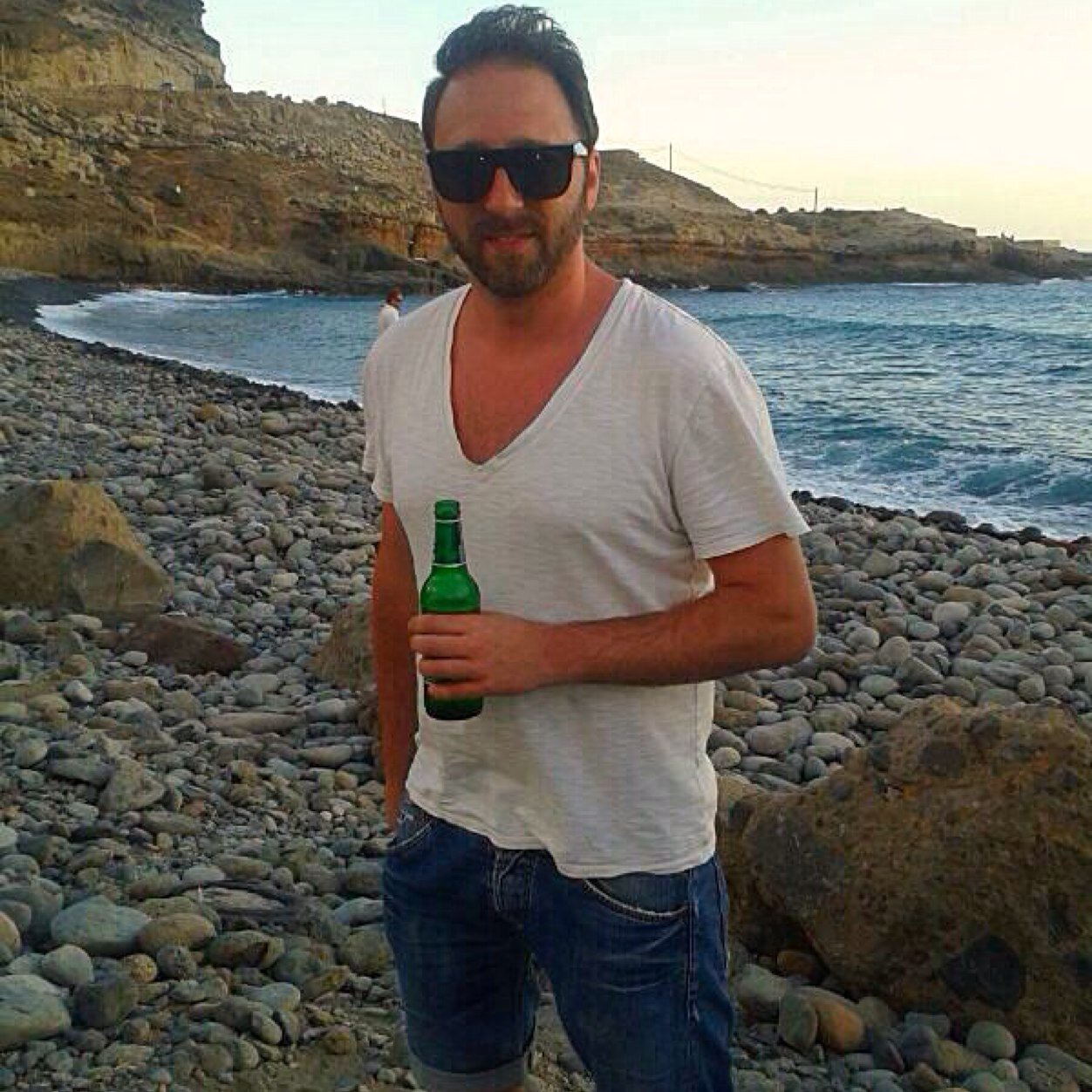 PabloAlvarez22's profile picture. 