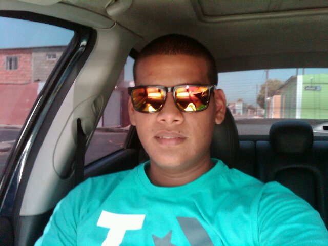 Dedicado  para alconzar mi meta ser “Ing. Mecanico confiando en dios