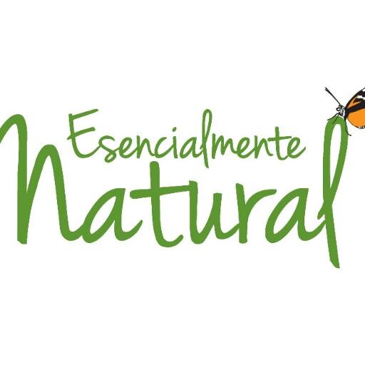 Llegan las vacaciones, Disfruta de  tu bebé mientras te bañas. Con los fulares especiales para el agua. Para más información: info@esencialmente-natural.com