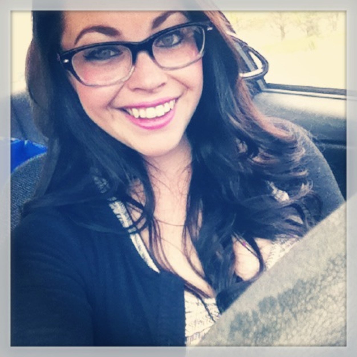 macywolford's profile picture. Loud & slutty & all the floozies