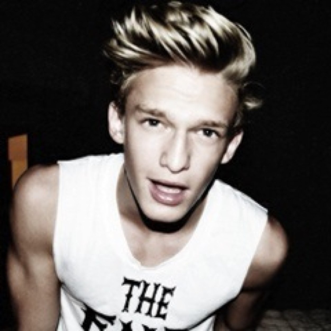 iGoogledCody's profile picture. Saved by @drewsyammouni tbh lol