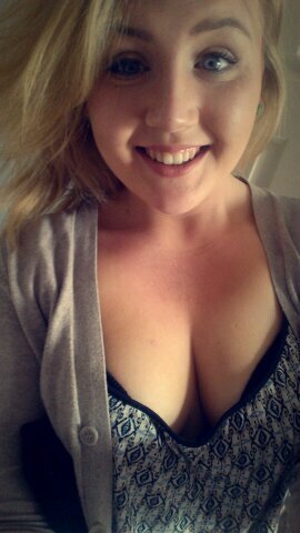 hannahconda95's profile picture. Lover of basketball makeup and music resident of Fermoy/Conna,only half welsh gaeilgeoir in the village making my parish proud since 1995.