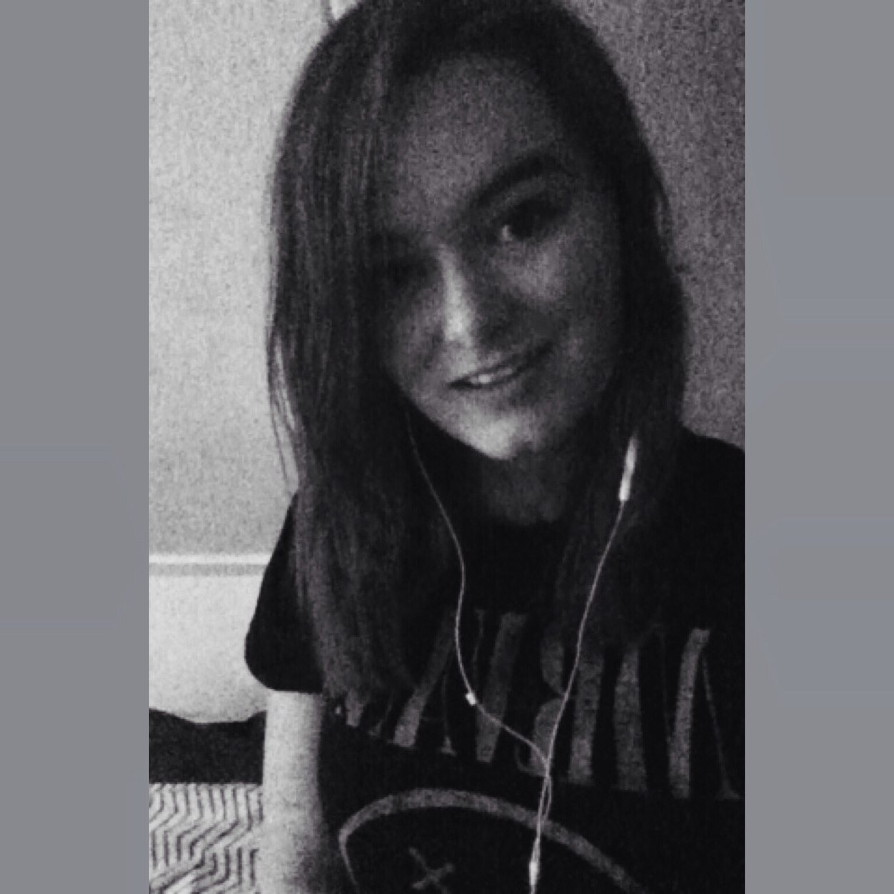 • A7x • 5FDP • BMTH • GD • RA • ADTR • IM • AC/DC • METALLICA • FF • AA • BFMV • VB • GN'R • PTV • SKILLET • NIRVANA • BVB