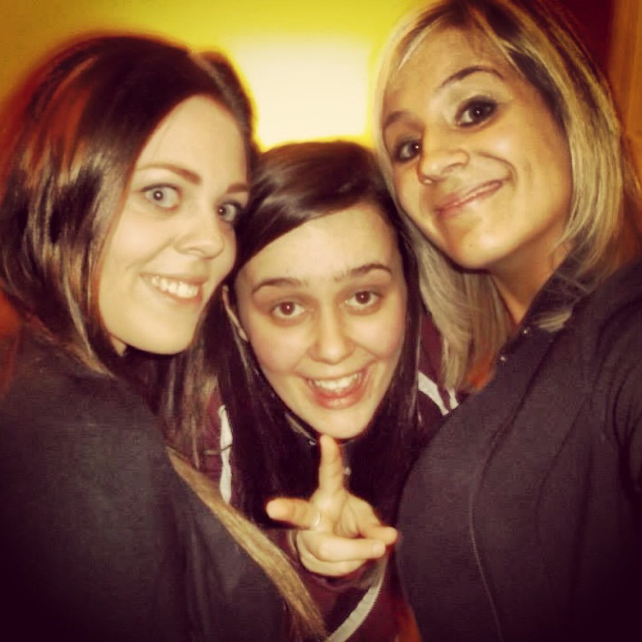 Laura_white_'s profile picture. 