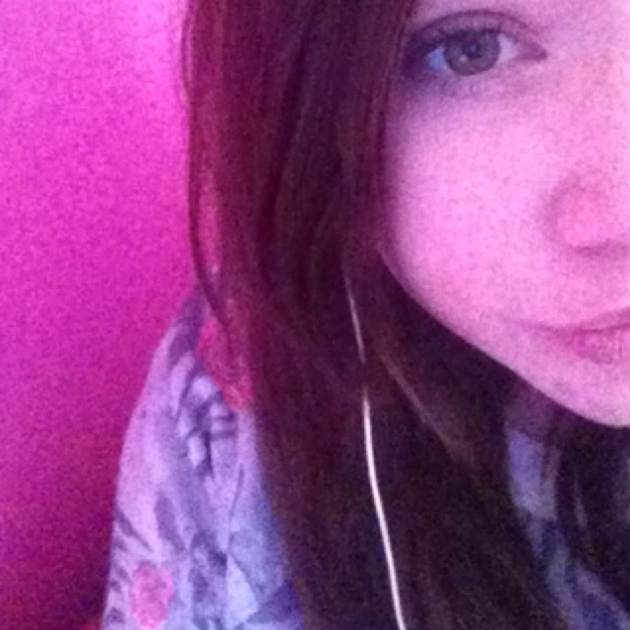 i hated people before it was mainstream 
 Personal: @rhiannonjones41