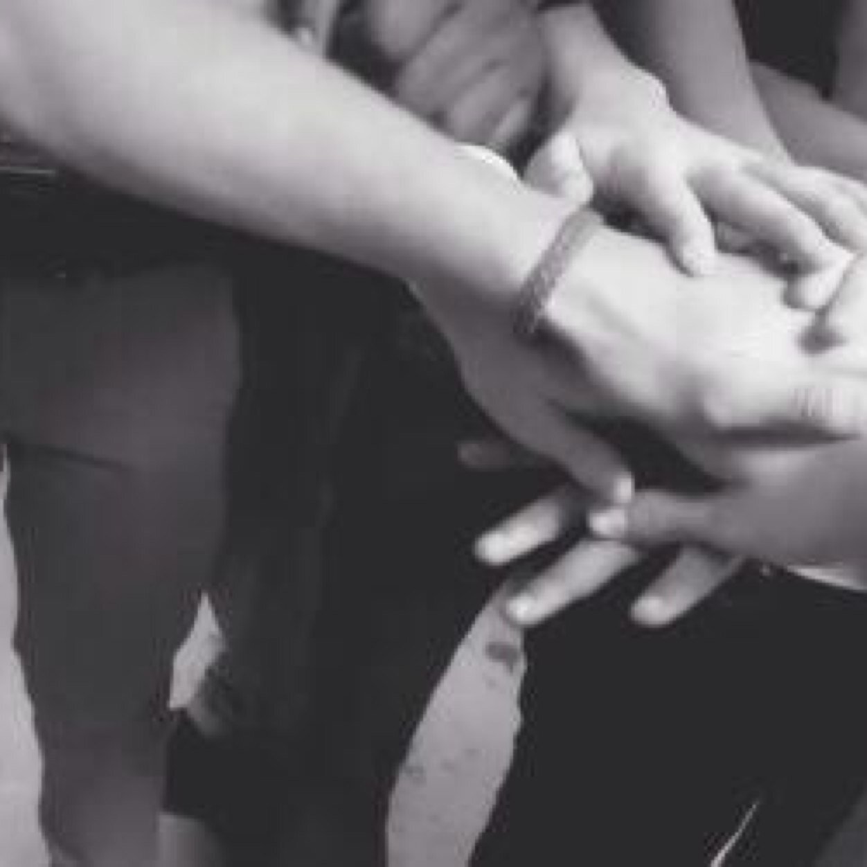 nataliecaniff13's profile picture. A save acc go follow @caniff_army they will folow back if u ask