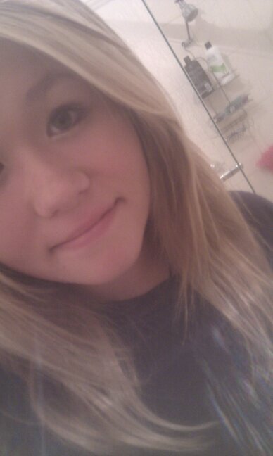 KaitlynLouiseee's profile picture. Keep your head up, you're beautiful. It Will get better. One Direction, Sleeping With Sirens, Courtney Hutchinson, Eminem ♥♥♥