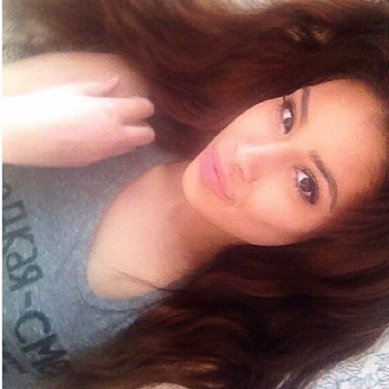 New twitter , follow my new ig 2 @celestebreezy