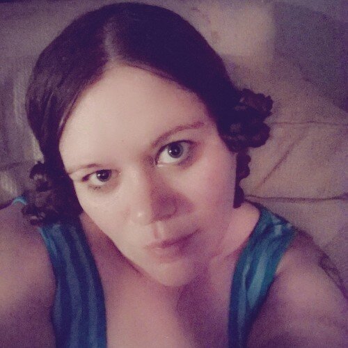 I'm a jewelry artist and massage therapist. I'll be posting some pics and thoughts that pop into my psychotic brain. http://t.co/SgzWlGaANe