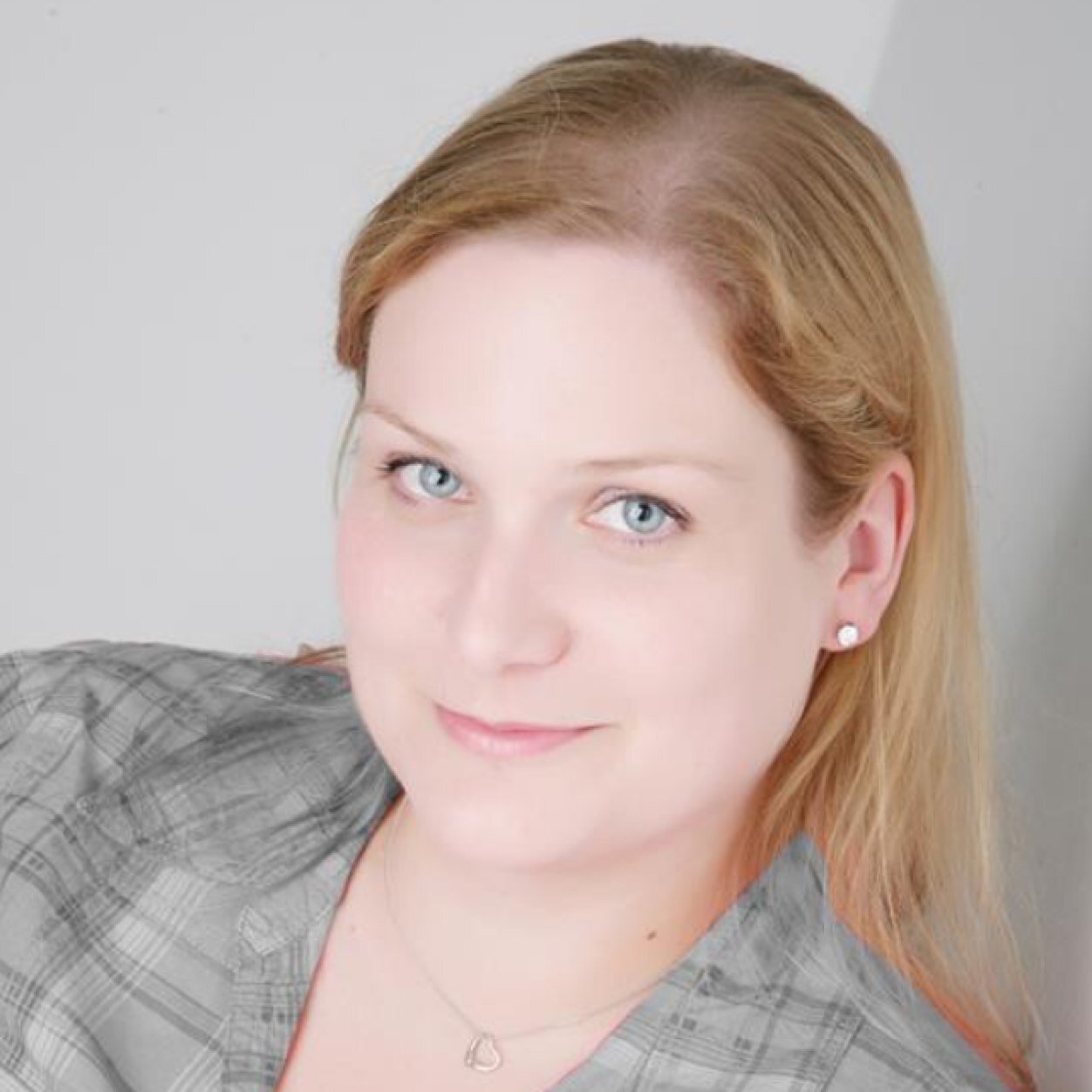 Celebrant at @NE_Celebrant. Event Manager - North East, CBI. Organiser, list writer, positive thinker