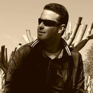 eRoLeRSoz's profile picture. HaKKıMDa BiLGiN YoKSa FiKRiNDe oLMaSıN:)