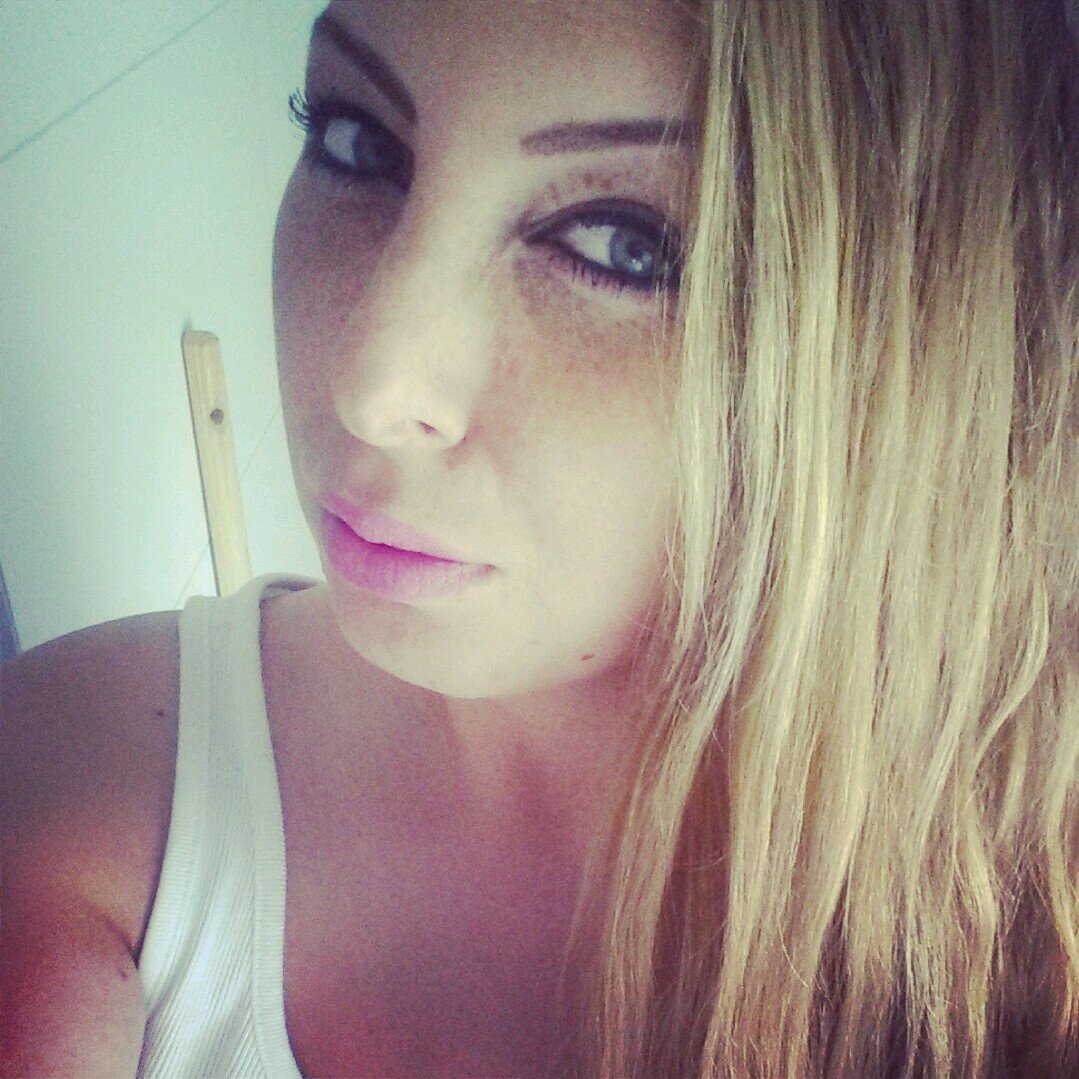 deesjuul's profile picture. 