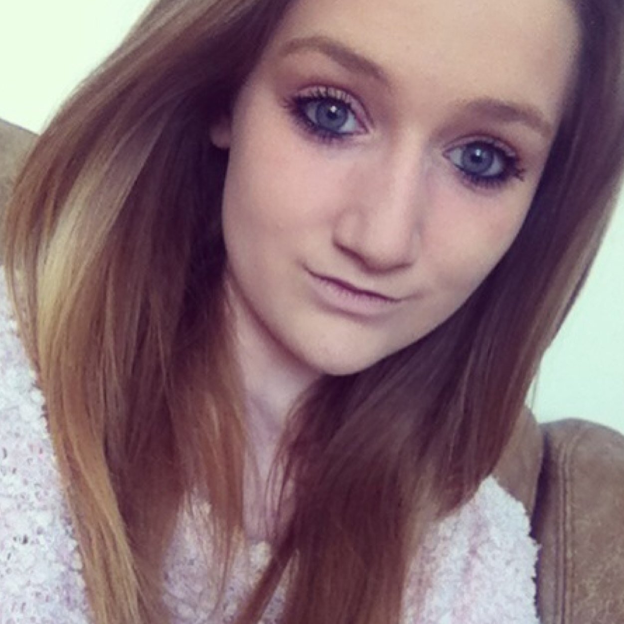 Follow and i will follow back.