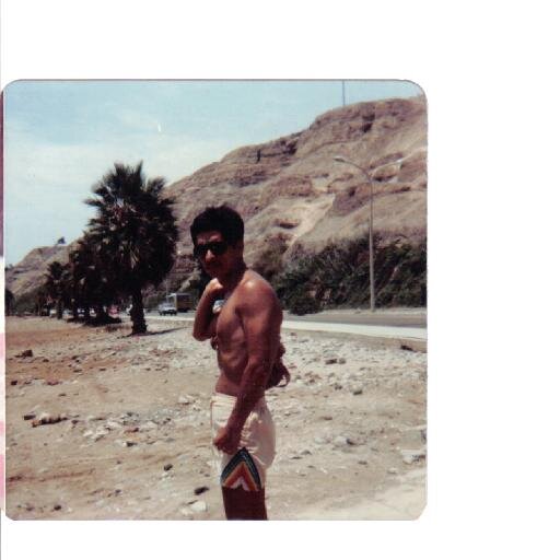 ahuver's profile picture. Economista, escritor con muchas ganas de cambiar este pais y porque no el mundo, sueño con un mundo mejor para mis generaciones amo a la Amazonia y su bio dive