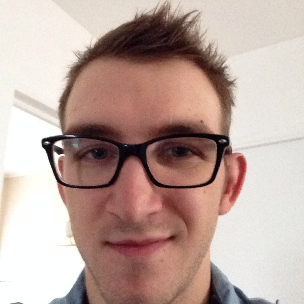 chik3v's profile picture. 