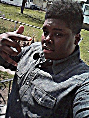 the Bigger my Dream$ the Harder my Grind$$ 〽#LongLiveDC〽 #OBLOCK NDA FRESHMAN✏L-SHO 1⃣4⃣9⃣-1⃣5⃣6⃣〽#RESTUPRELL#RIPQUEZ〽