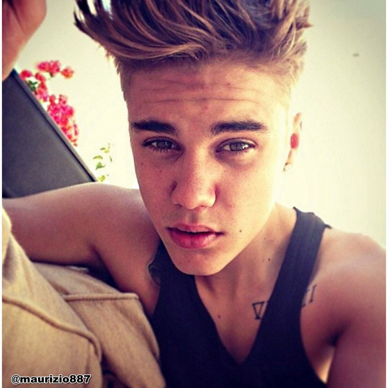 The True Beliebers .. We love You Justin!! Kidrauhl...