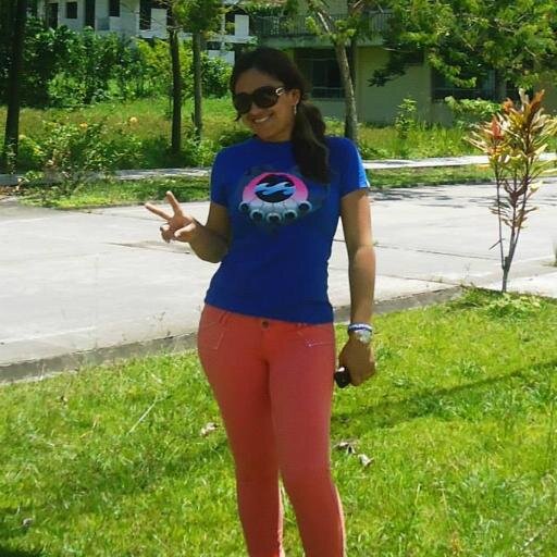 No te preocupes por los fracasos, preocúpate x las posibilidades que pierdes cuando ni siquiera lo intentas, lucha x conseguir tus metas y triunfaras.