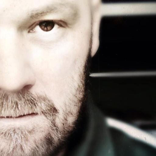 vankemenadej's profile picture. HeartFire | Omgevingsmanager Amsterdam Stedelijke Projecten Groen | Muziek- en Beeldliefhebber