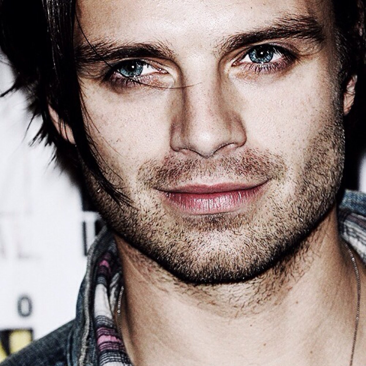 Brother to @IceColdRoyal and @IceColdLetrix. I change my appearance from time to time. All that is left of my heart belongs to @Lady_of_Alfheim.
