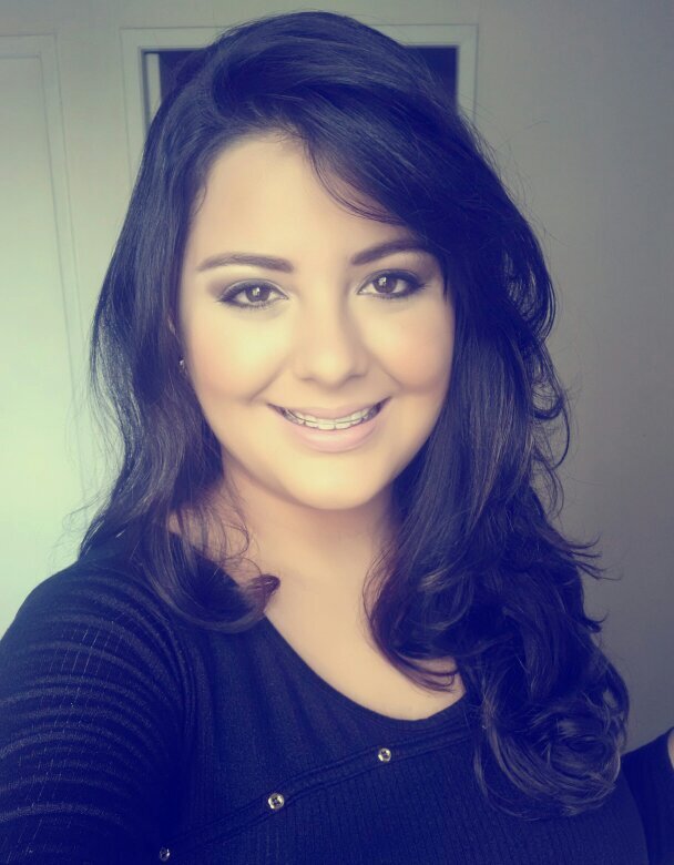 facebook: https://t.co/Yf8XiW73
instagram: http://t.co/GrJF14AP
youtube: http://t.co/OHkHJn5r
snapchat: tamaraloopes