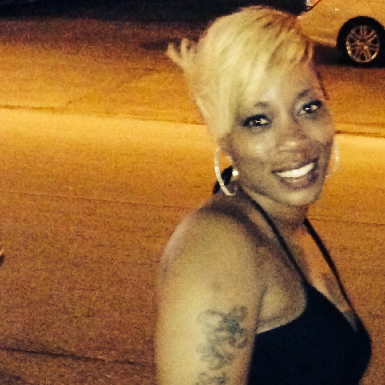 US Postal Worker, Bachelor Health Administration, Writer, Loving Mother, Devoted Friend nd Family Member. Lacking is not an option! Saint Louis, MO