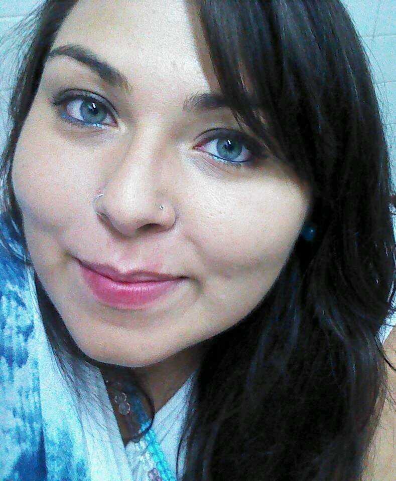 caroolparis's profile picture. Bióloga, Botânica, Mestre em Ecologia, Bebedora de cerveja, Grossa e estúpida...