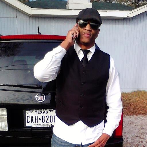 revdwill's profile picture. Serving God in spirit and in truth! #serving4life.