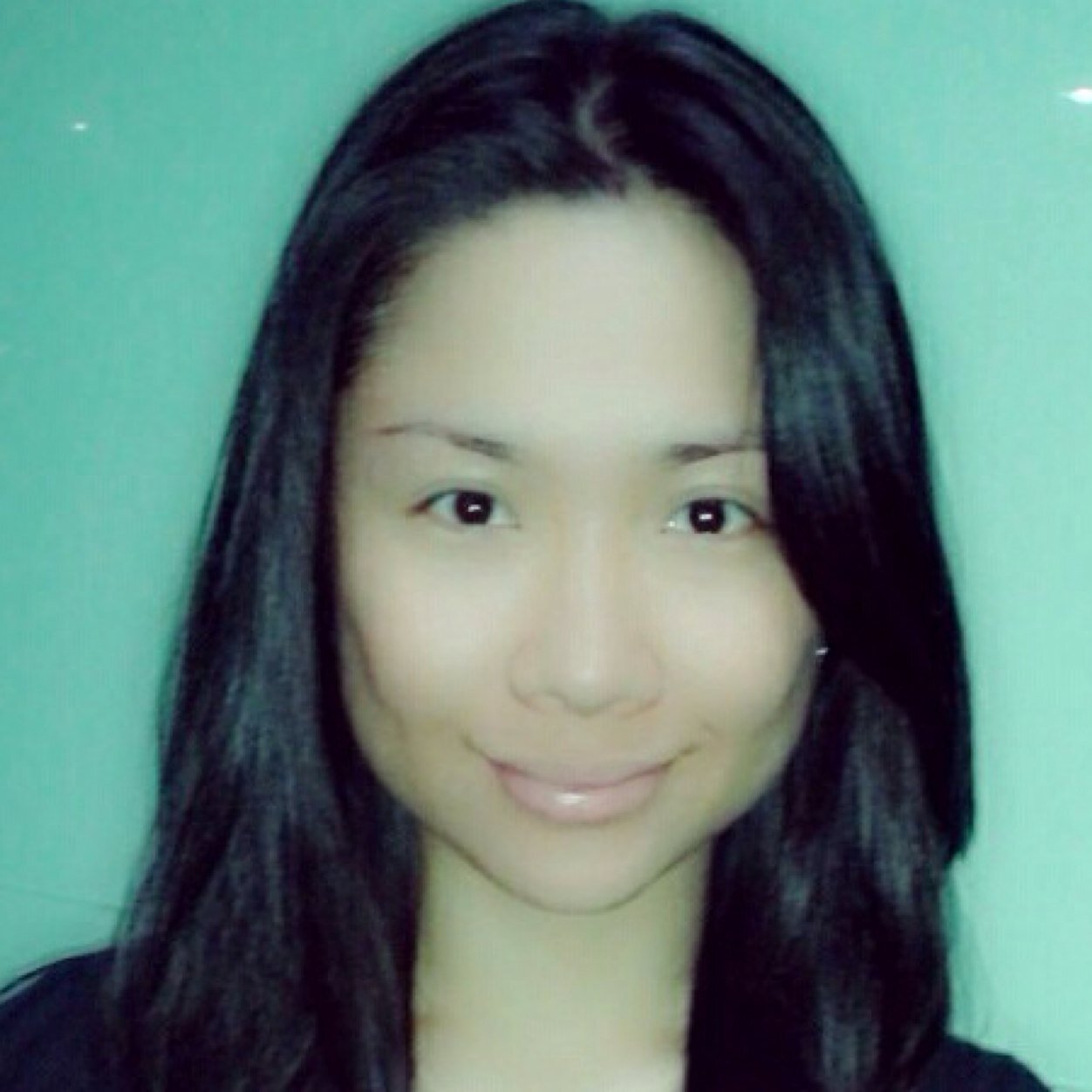 ekalu21's profile picture. 