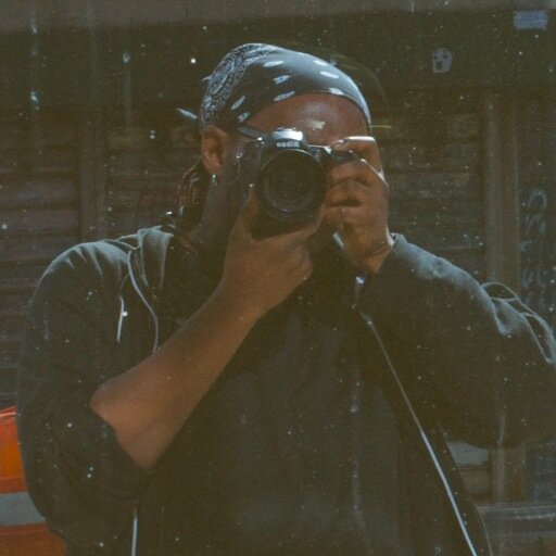 Talking to....Whoever. Chop,Chop,Chop.Judo Flip ♎ Film nut. Living in the BK. Howard Stern fan.