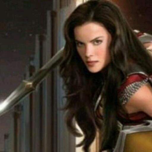 AbsoluteLadySif's profile picture. Warrior, Knife Enthusiast, Asgardian Hipster, Unofficial Babysitter for Thor Odinson and Warrior Three