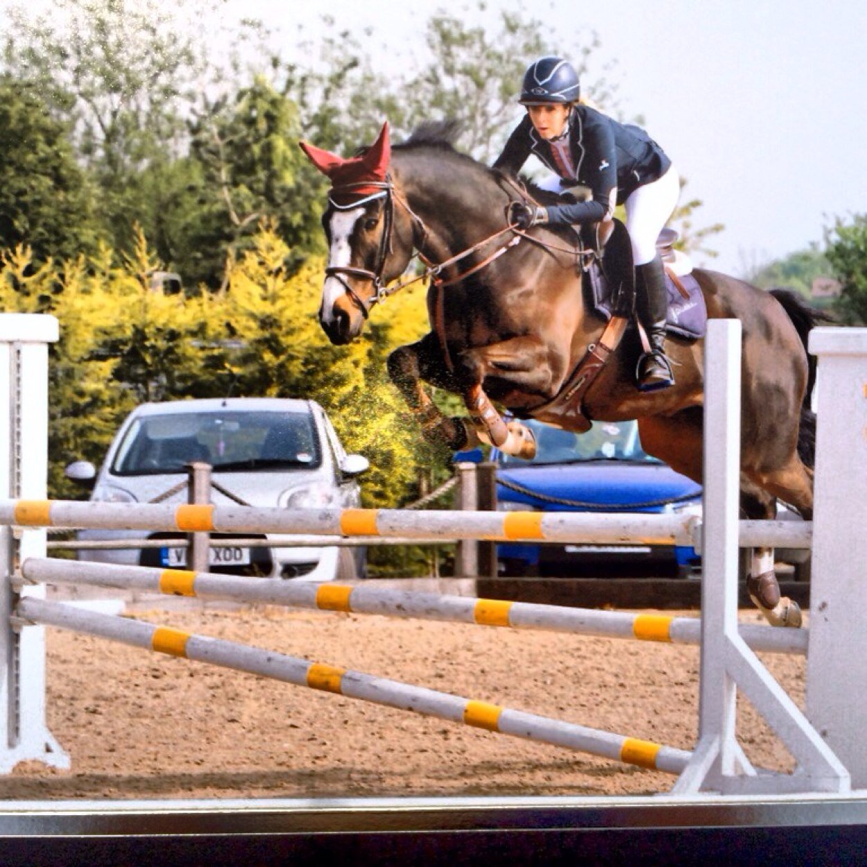 ~ Work for London Ambulance Service ~
 Show Jumping is my passion ~ House music is my life ~ Friends & Family are my world ~ Love me, Love my Horse x