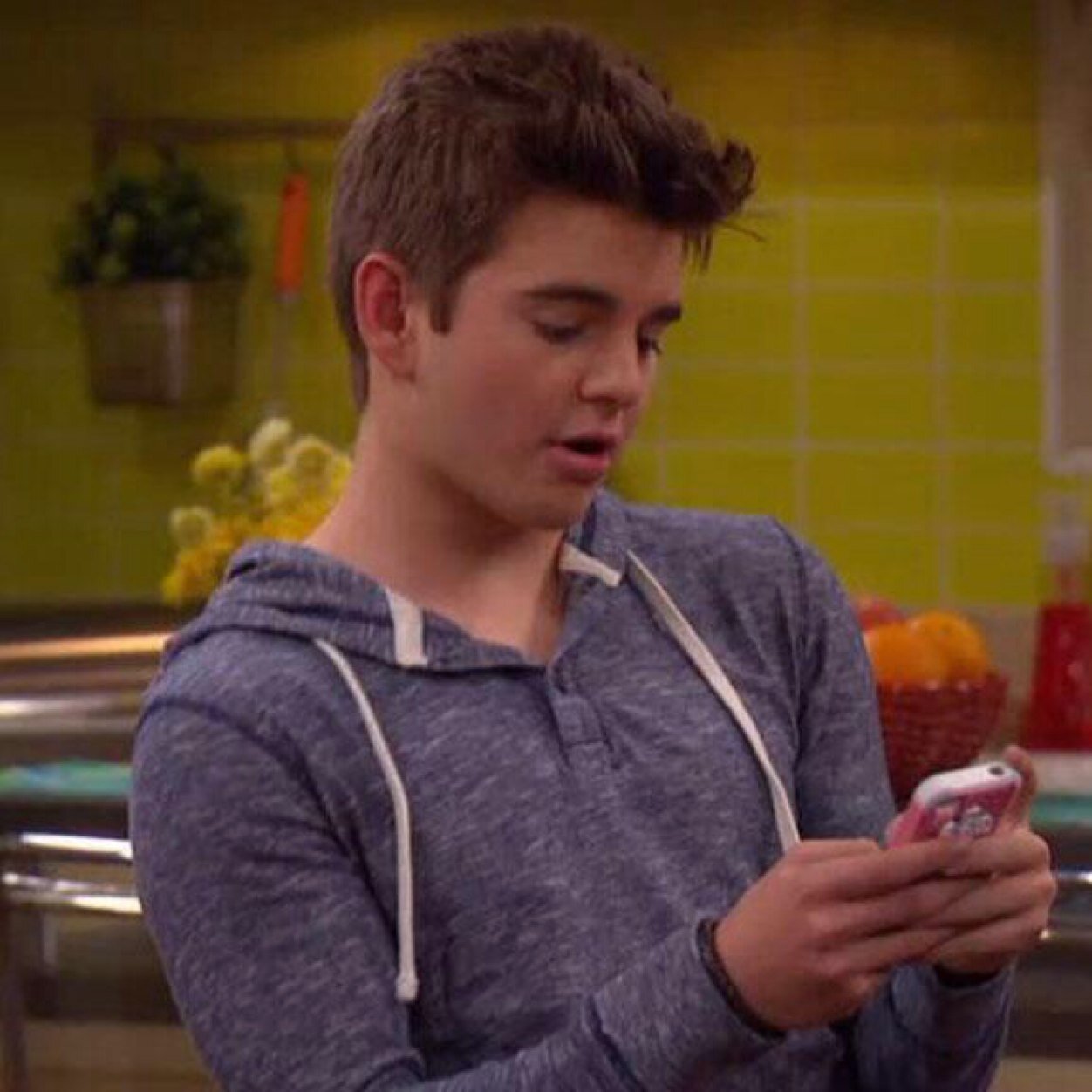 A villan in a family of superheros {not @littlejgriffo} Single