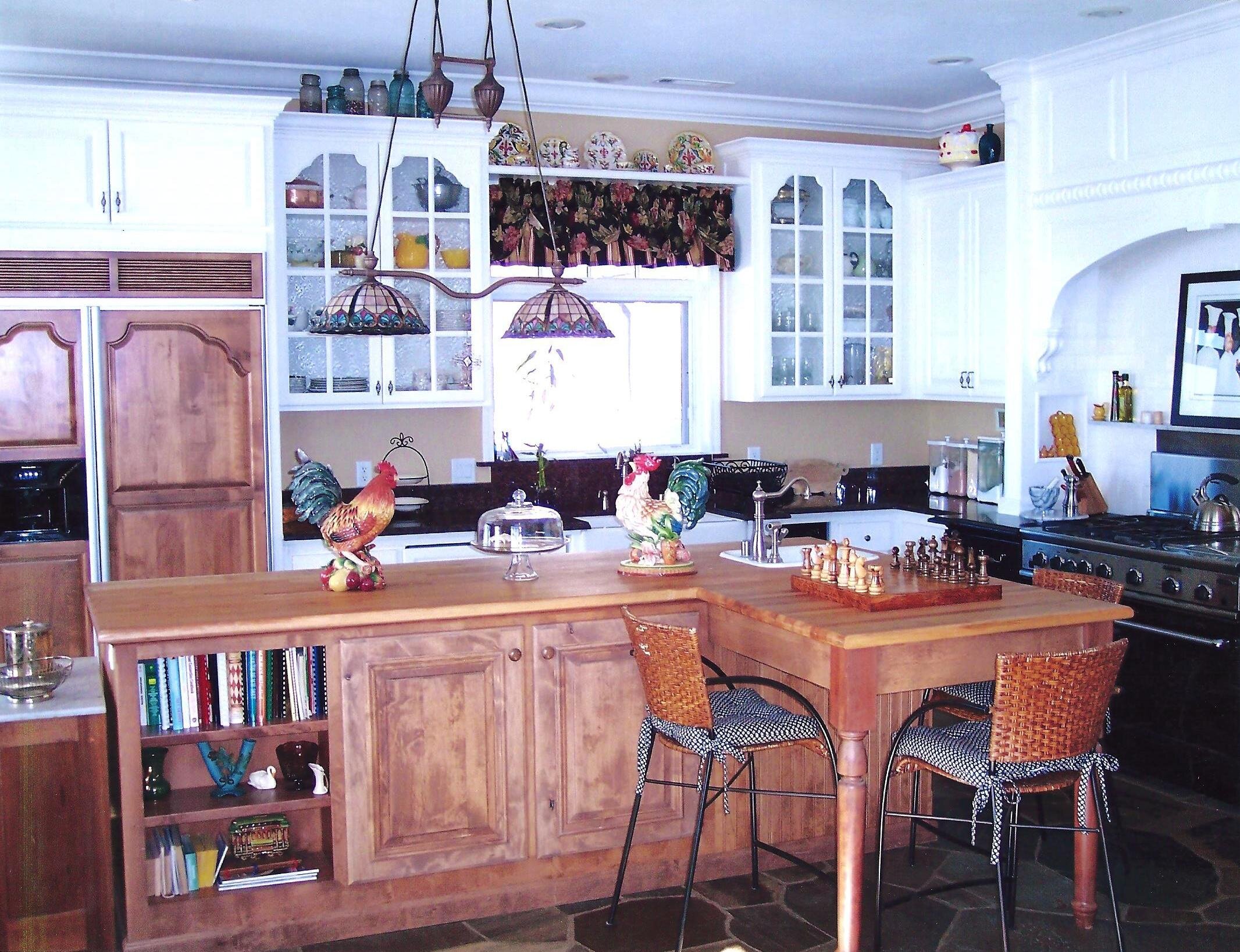 Custom Cabinet Maker