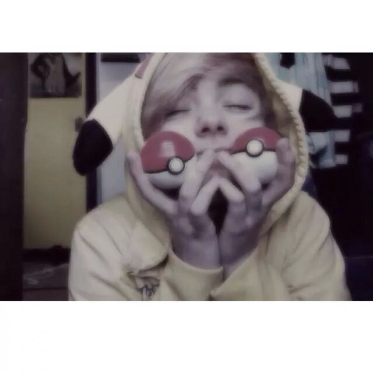 dont look at me wtf