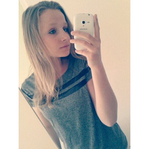 Irisxoo Profile Picture