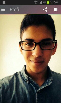 Gymnasiast, gehe Boxen, liebe Schokoeis und Pizza go boxes, love chocolate ice cream and pizza