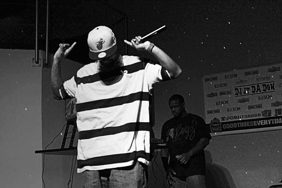 voevoe43's profile picture. music music music,need I say anymore