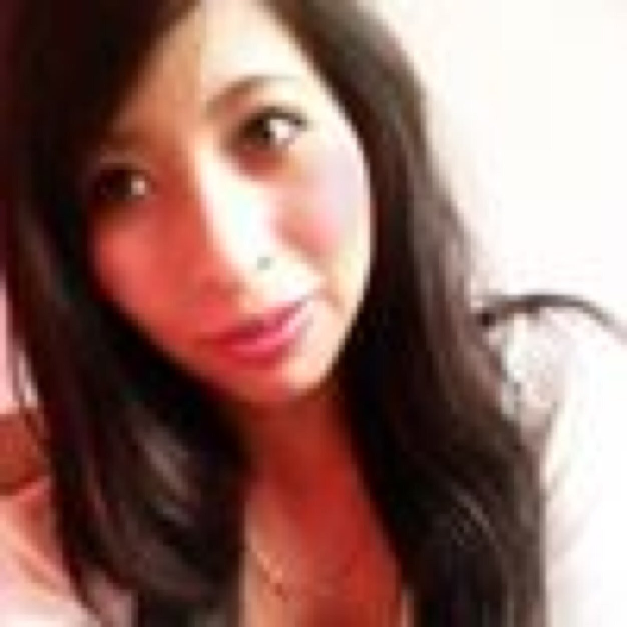Nací un 12-07-1989, tengo 25 años de edad. Soy Técnico Medio en Mercadeo y estudio Comunicación Social, Administración y Gestión Municipal.